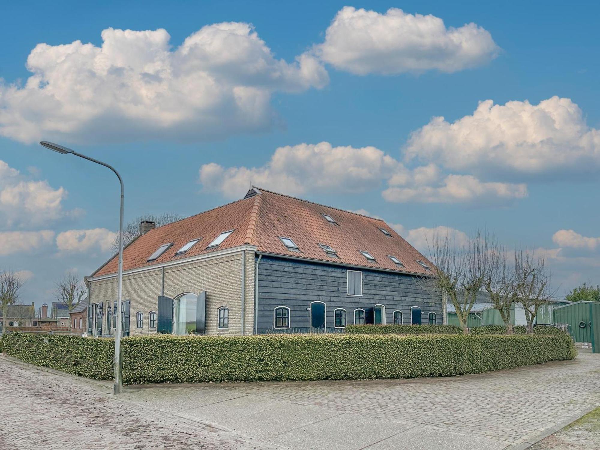 Dorsvloer Apartment Drimmelen Luaran gambar